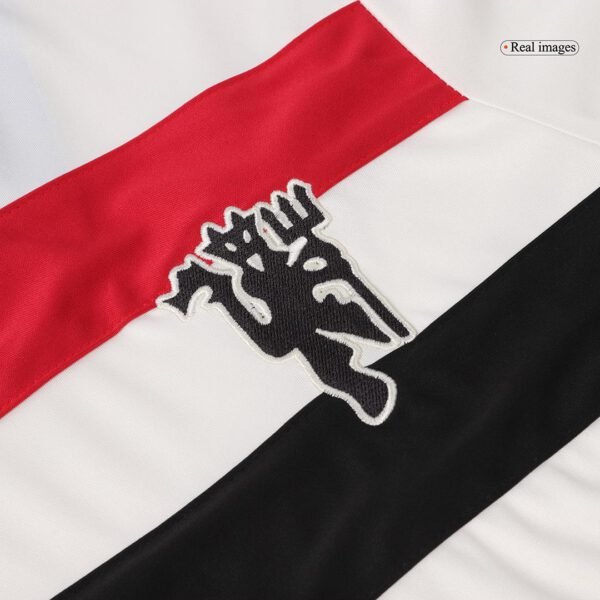 Manchester United Third Jersey 2024/25 - Image 4