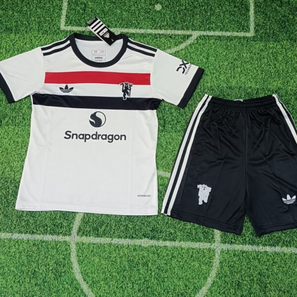 Kid's Manchester United Third Jersey+Shorts 2024/25 - Image 2
