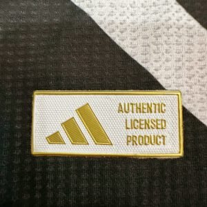 Player Version Manchester United Pre-Match Jersey 2024/25