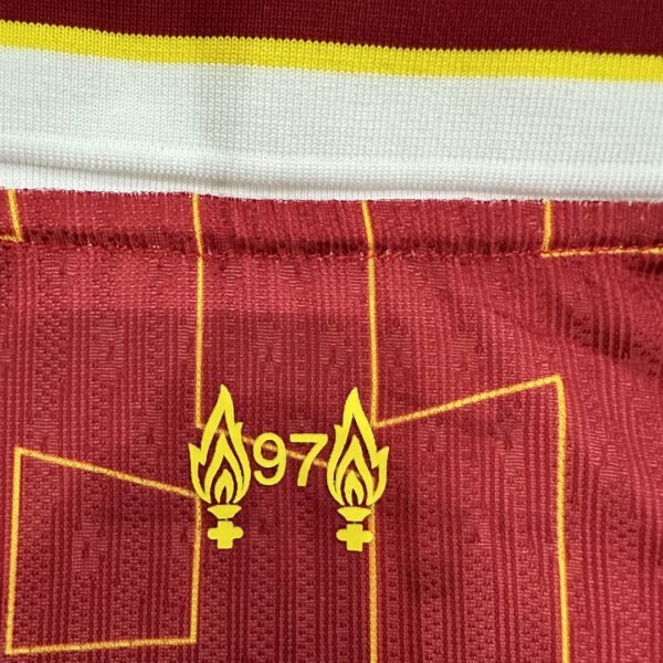 Player Version Liverpool Home Jersey 2024/25 - Image 5