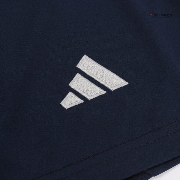 Manchester United Away Shorts 2024/25 - Image 6