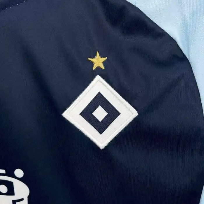 Kid's Hamburger SV Special Kit 2025/26 - Image 4