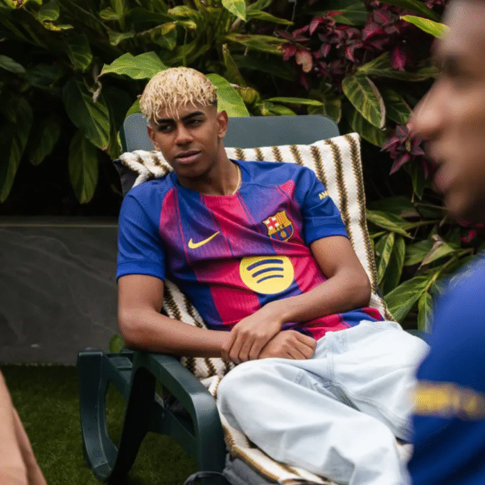 Barcelona Home Jersey 2025/26 - Image 3